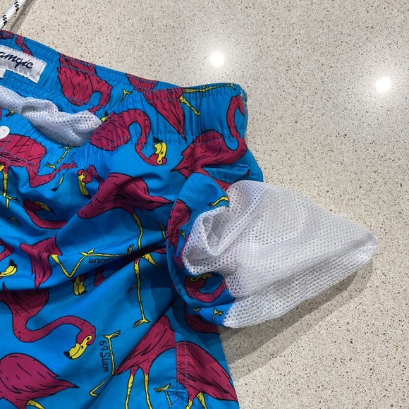 New Maamgic Flamingo Swimtrunks with 3 pockets size L - Picture 5 of 11